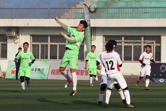 申花亚冠征程结束 斯卢茨基认为失利的主因是……